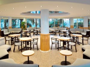caprici beach hotel & spa 4