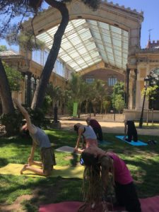 happy lotus massage therapy & yoga barcelona 7