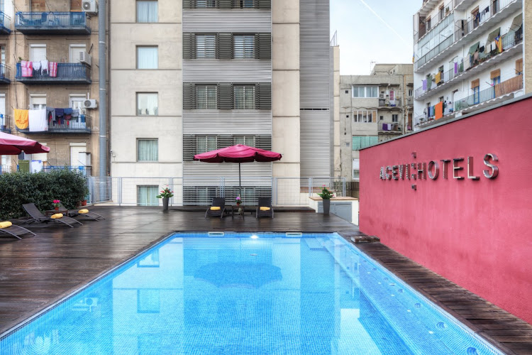 hotel acevi villarroel cover