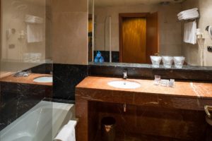 hotel catalonia diagonal centro 8