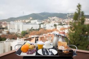 hotel catalonia park güell 0