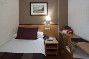 hotel catalonia park güell 8