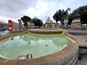 plaça de catalunya 8