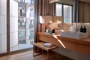 sir victor hotel 5